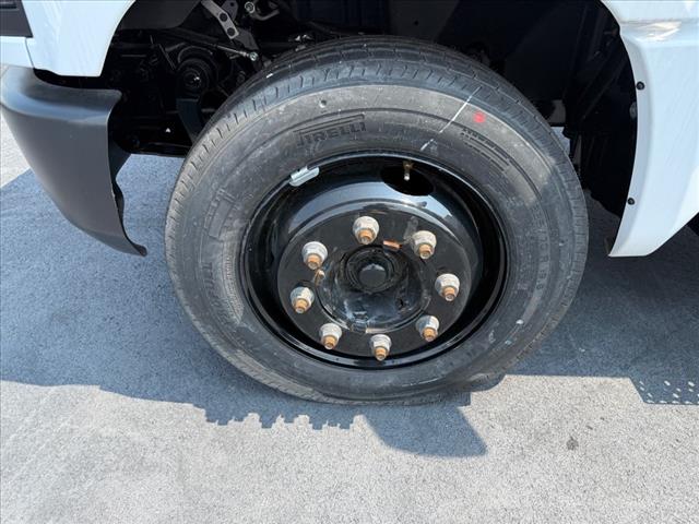2024 Chevrolet Silverado MD 5500HD