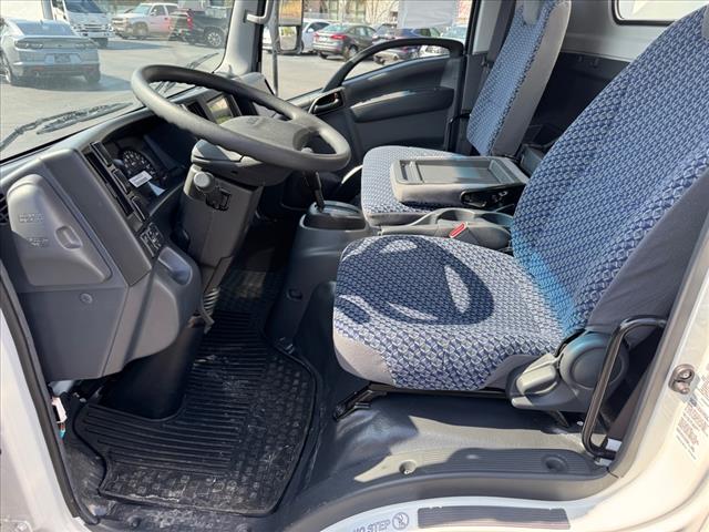 2025 Chevrolet 3500 Gas LCF