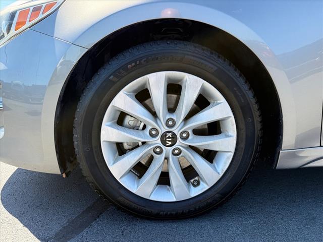2017 Kia Optima EX