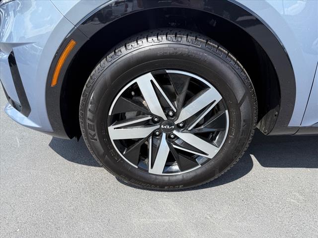 2023 Kia Sorento S