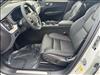 2025 Volvo XC60 B5 AWD ULTRA DARK