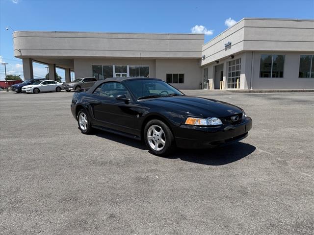 2003 Ford Mustang 2DR CONV DELUXE