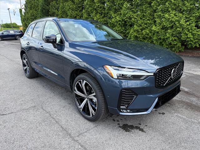 2025 Volvo XC60 B5 AWD ULTRA
