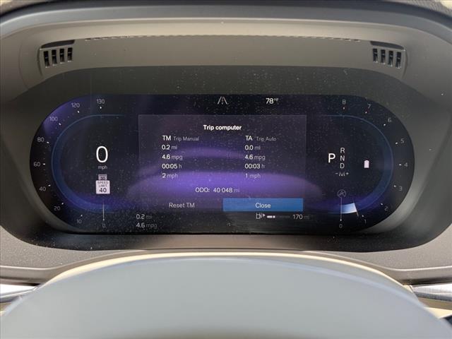 2022 Volvo XC60 B5 Momentum