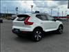 2025 Volvo XC40 B5 AWD PLUS DARK