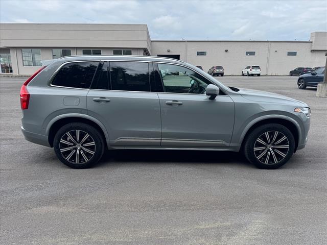 2024 Volvo XC90 B5 Plus Bright Theme