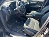 2025 Volvo XC40 B5 AWD CORE BRIGHT
