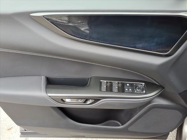 2024 Lexus NX 350h .