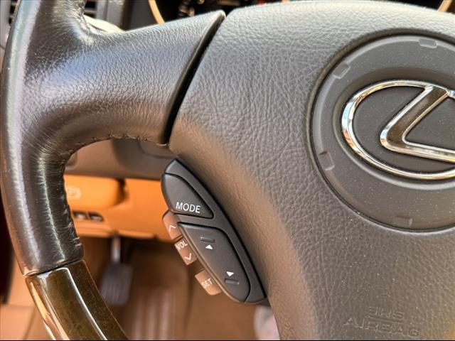 2006 Lexus SC 430 convertible trim