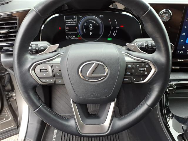 2024 Lexus NX 350h .