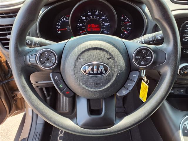 2016 Kia Soul Base