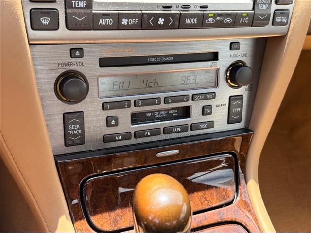 2006 Lexus SC 430 convertible trim