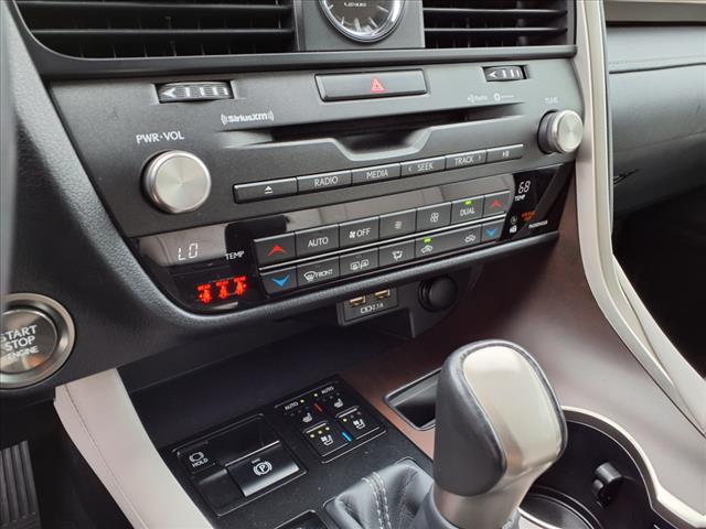 2022 Lexus RX 350 .