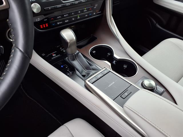 2022 Lexus RX 350 .