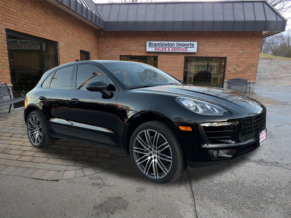 2015 Porsche Macan S - main photo