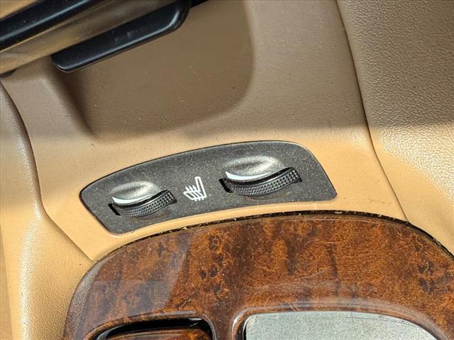 2006 Lexus SC 430 convertible trim