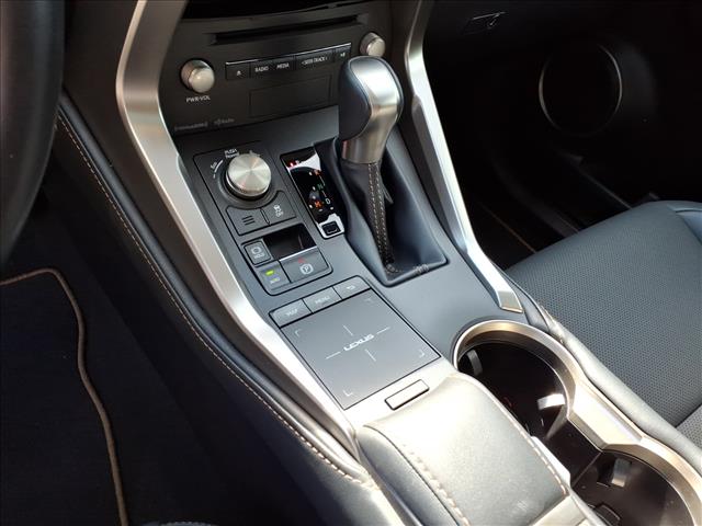 2020 Lexus NX 300 .