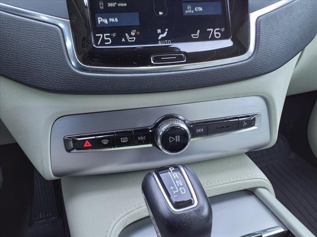 2018 Volvo XC90 T5 Momentum 7-Passenger