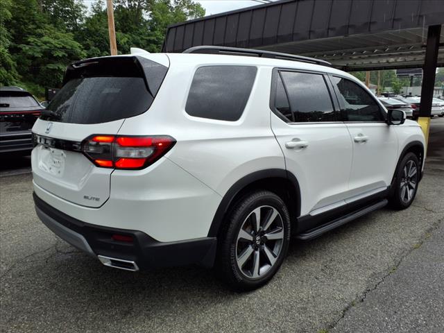 2023 Honda Pilot Elite