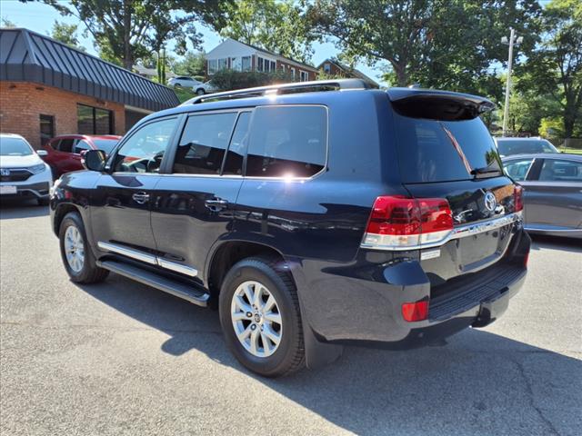 2016 Toyota Land Cruiser 5.7L AWD