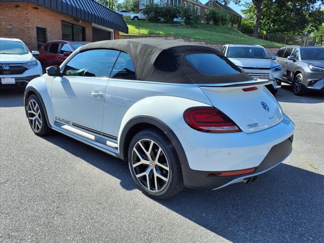 2017 Volkswagen Beetle Convertible 1.8T Dune
