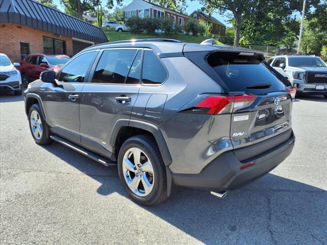 2021 Toyota RAV4 Hybrid XLE Premium