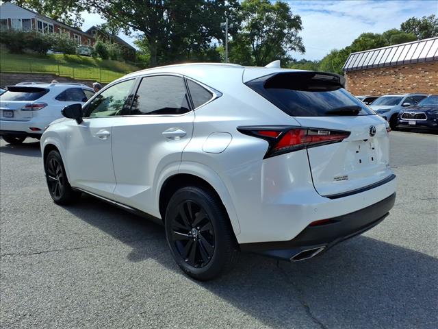 2020 Lexus NX 300 .