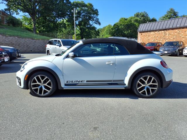 2017 Volkswagen Beetle Convertible 1.8T Dune