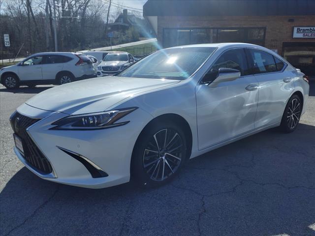 2022 Lexus ES 350 Luxury