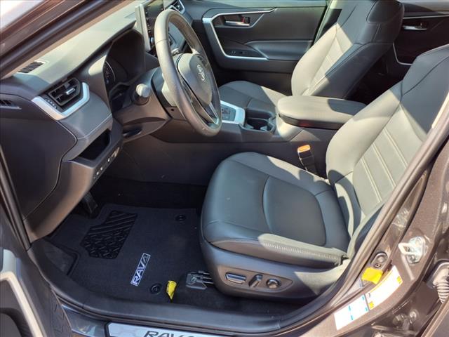 2021 Toyota RAV4 Hybrid XLE Premium