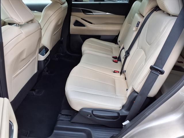 2022 INFINITI QX60 Luxe