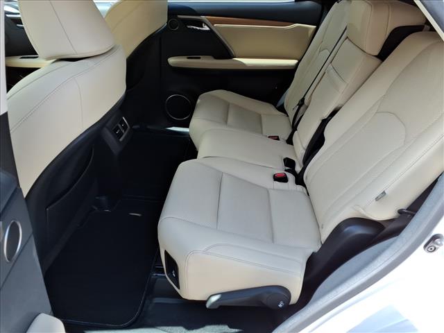 2021 Lexus RX 350L .