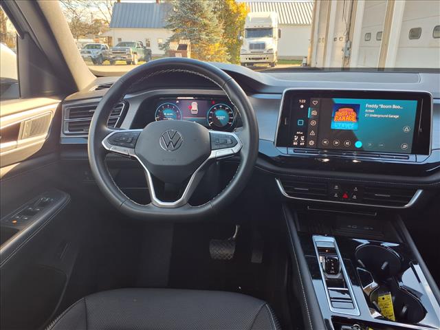 2025 Volkswagen Atlas Cross Sport SE 4Motion
