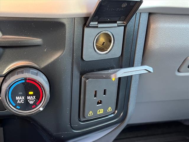 2025 Ford F-600SD XL