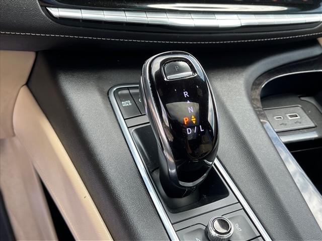 2022 Cadillac Escalade ESV Premium Luxury