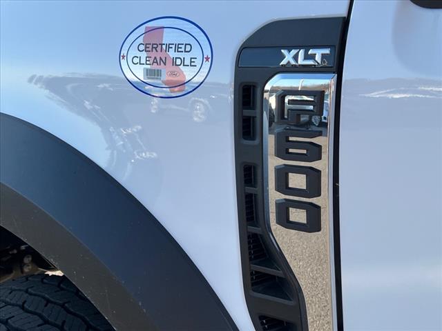 2025 Ford F-600SD XLT