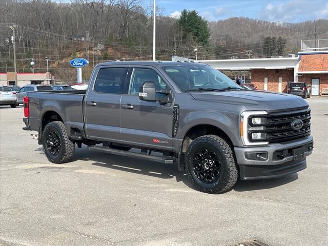 2023 Ford F-350 Super Duty Lariat