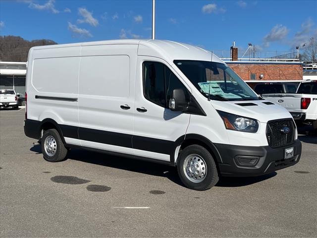 2025 Ford Transit Base