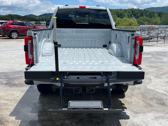 2025 Ford F-350 Super Duty Platinum