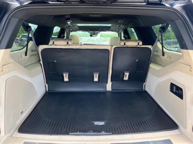 2022 Cadillac Escalade ESV Premium Luxury