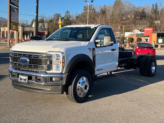 2025 Ford F-600SD XLT