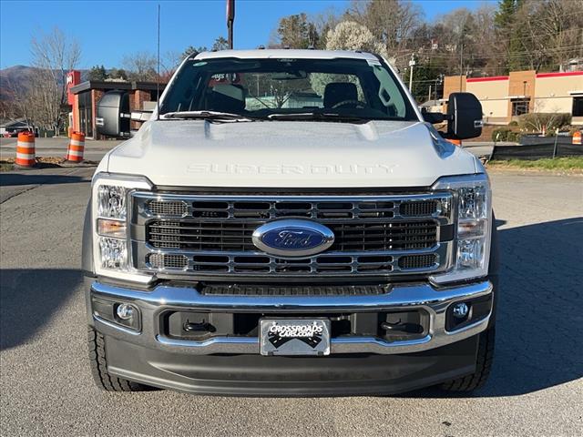 2025 Ford F-600SD XL