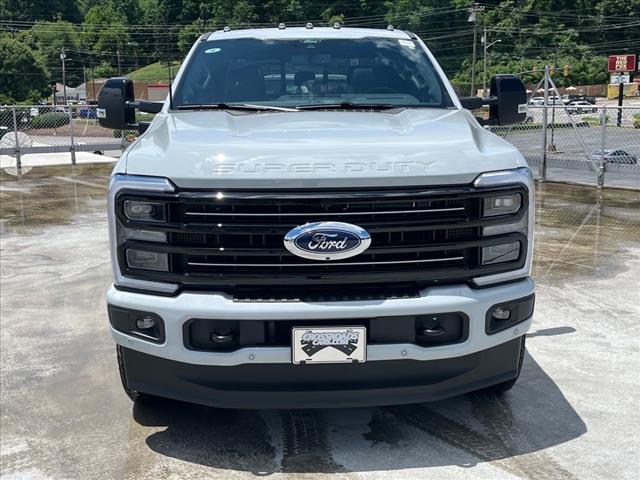 2025 Ford F-350 Super Duty Platinum