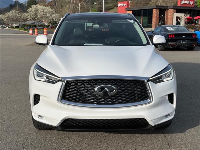 2022 INFINITI QX50 LUXE