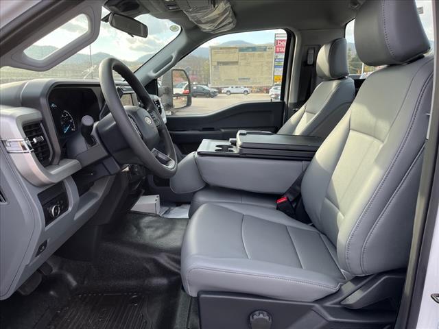 2025 Ford F-550SD XL DRW