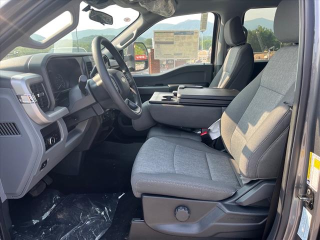 2025 Ford F-250 Super Duty XL