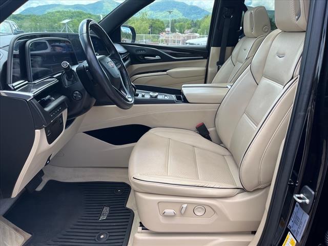2022 Cadillac Escalade ESV Premium Luxury