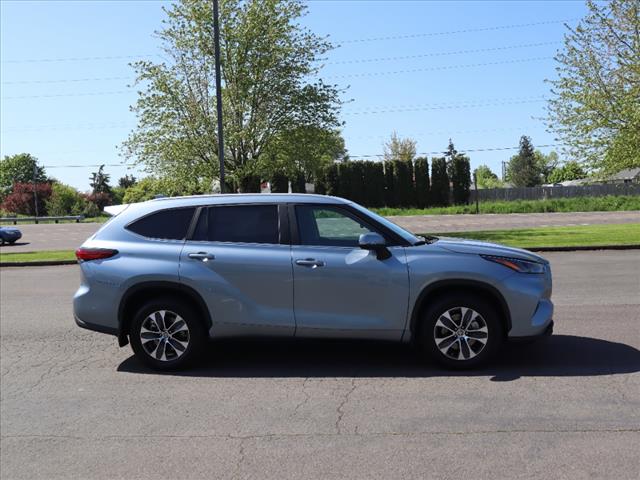 New 2023 TOYOTA Highlander XLE AWD for sale by Lassen Toyota in Albany, OR
