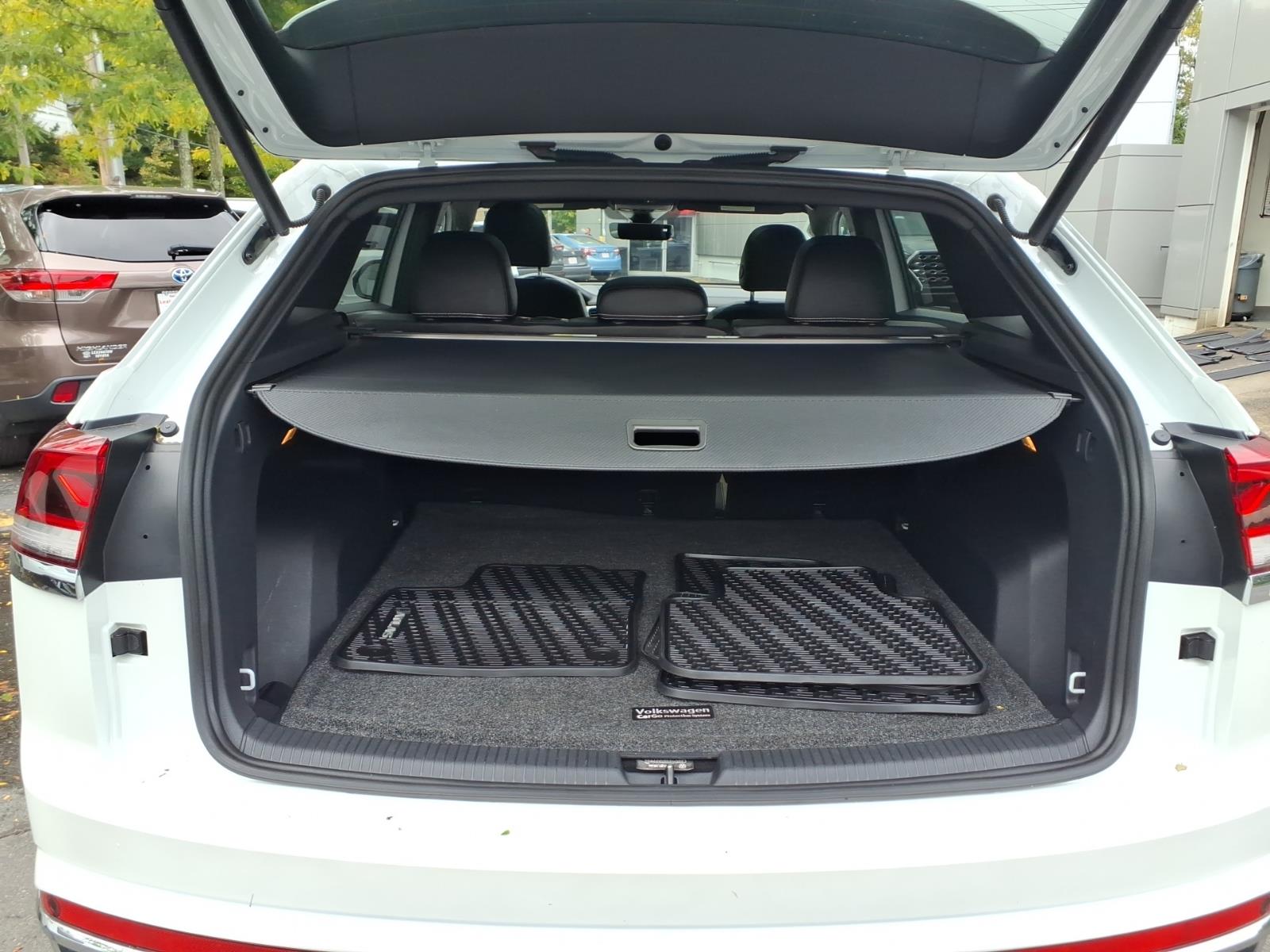 Used 2022 Volkswagen Atlas Cross Sport SUV