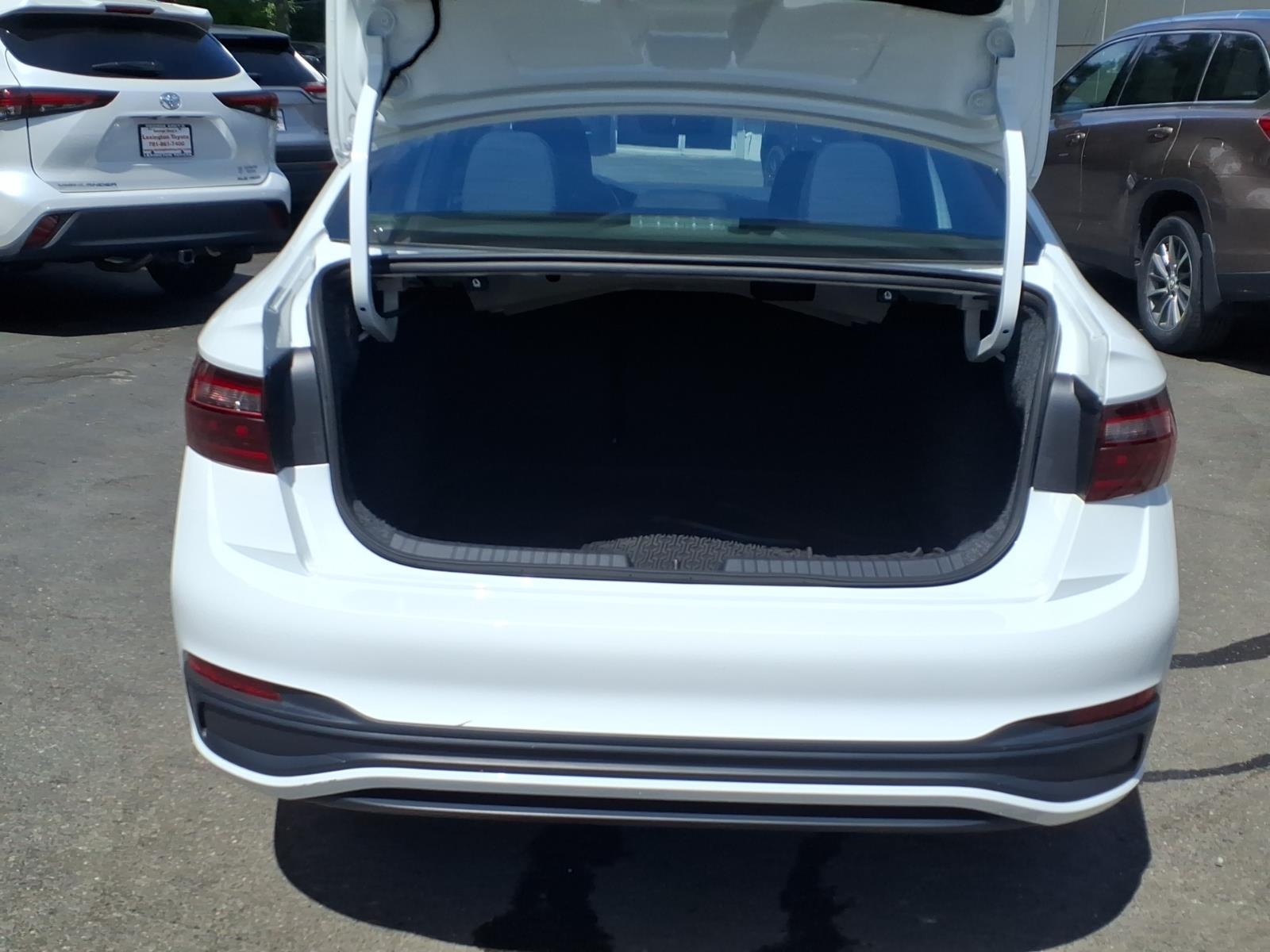 Used 2023 Volkswagen Jetta Sedan